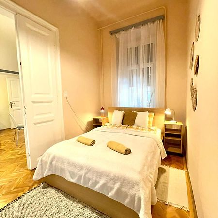 Fanni'S Cosy Home Express Apartment In The City Centre Будапеща Екстериор снимка