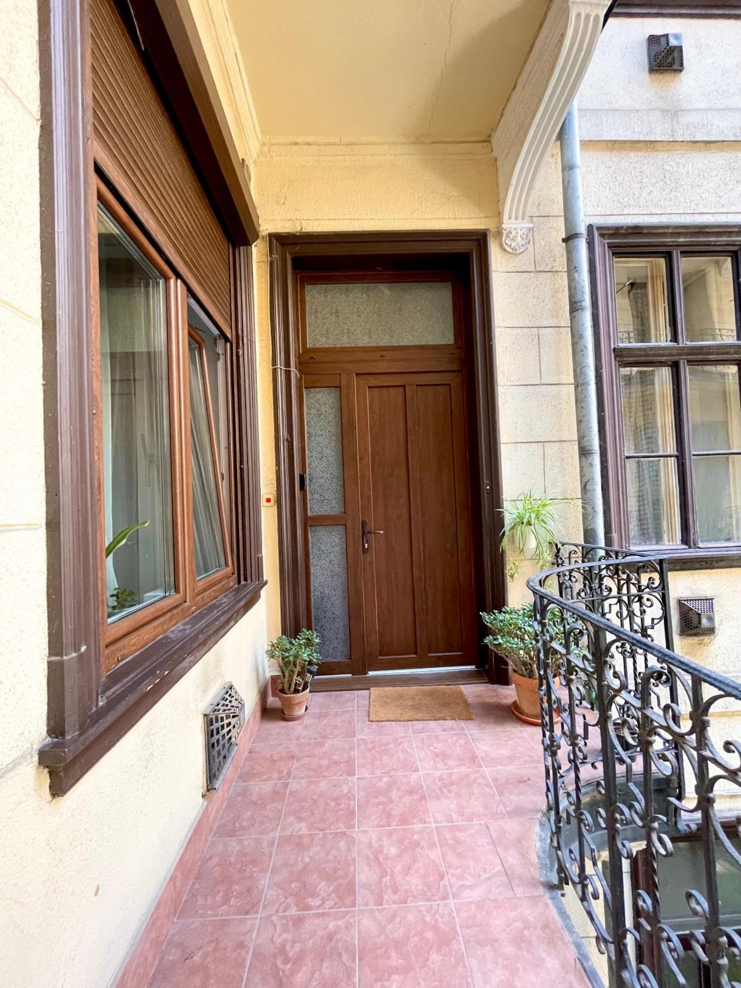 Fanni'S Cosy Home Express Apartment In The City Centre Будапеща Екстериор снимка