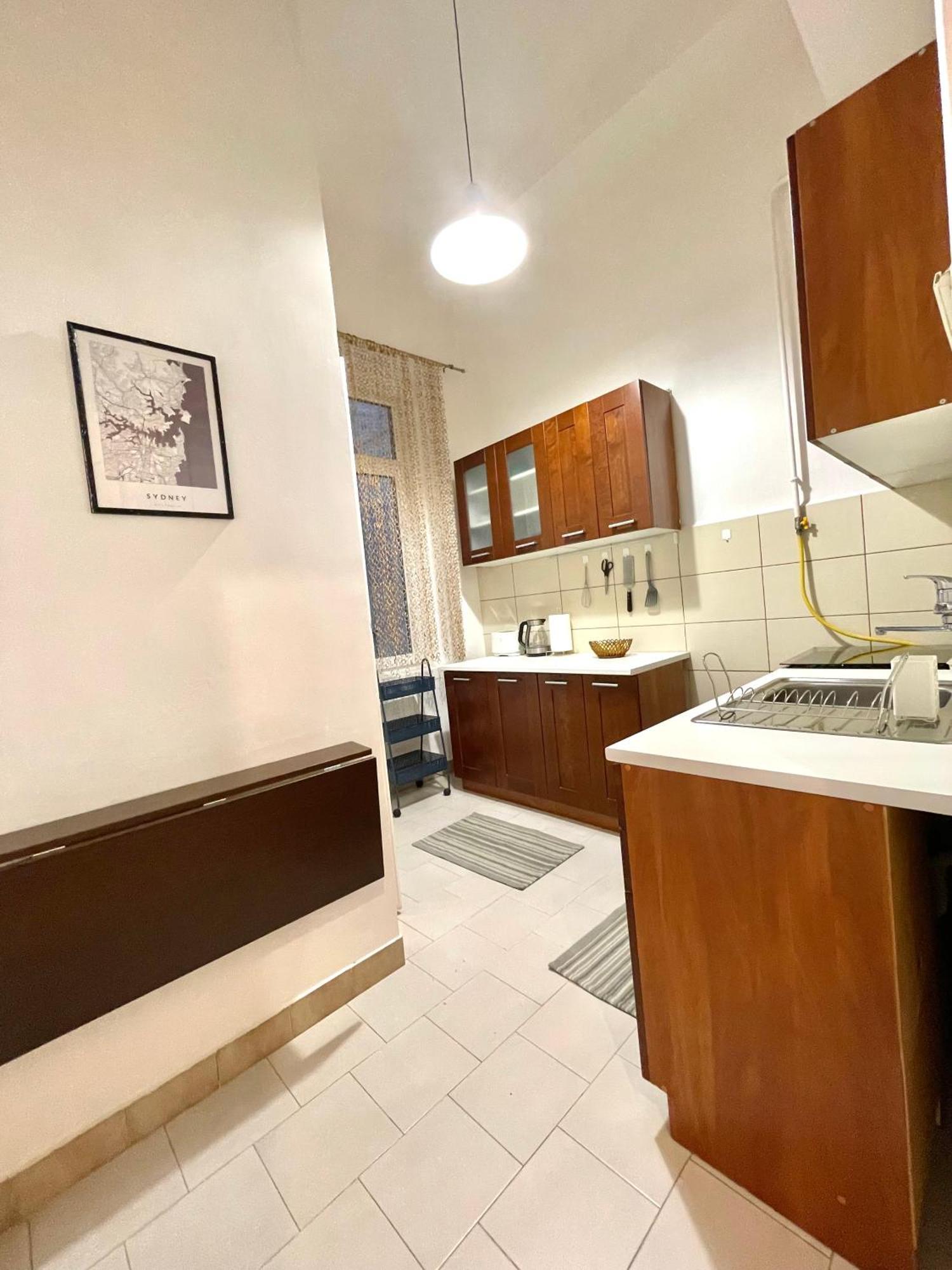 Fanni'S Cosy Home Express Apartment In The City Centre Будапеща Екстериор снимка